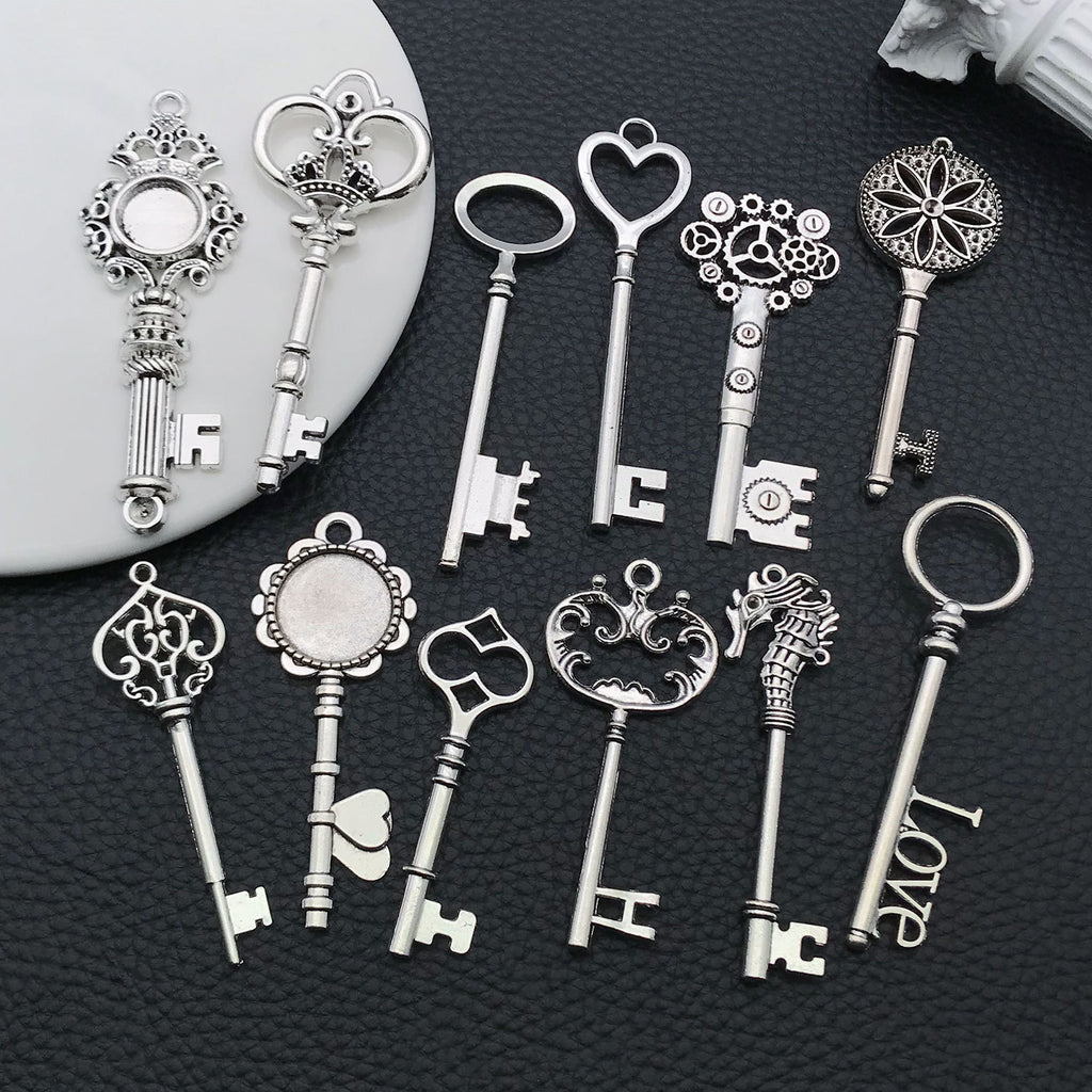Antique Silver Zinc Alloy 3D Key Charm Pendant for DIY Bag Notebook Keychain Jewelry