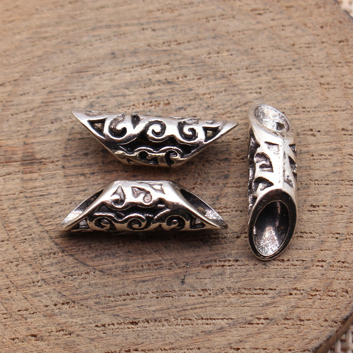 21x6.5x6.2mm 1.2g Antique Silver Zinc Alloy Openwork Floral Loose Metal Hollow Beads for DIY Jewelry Making