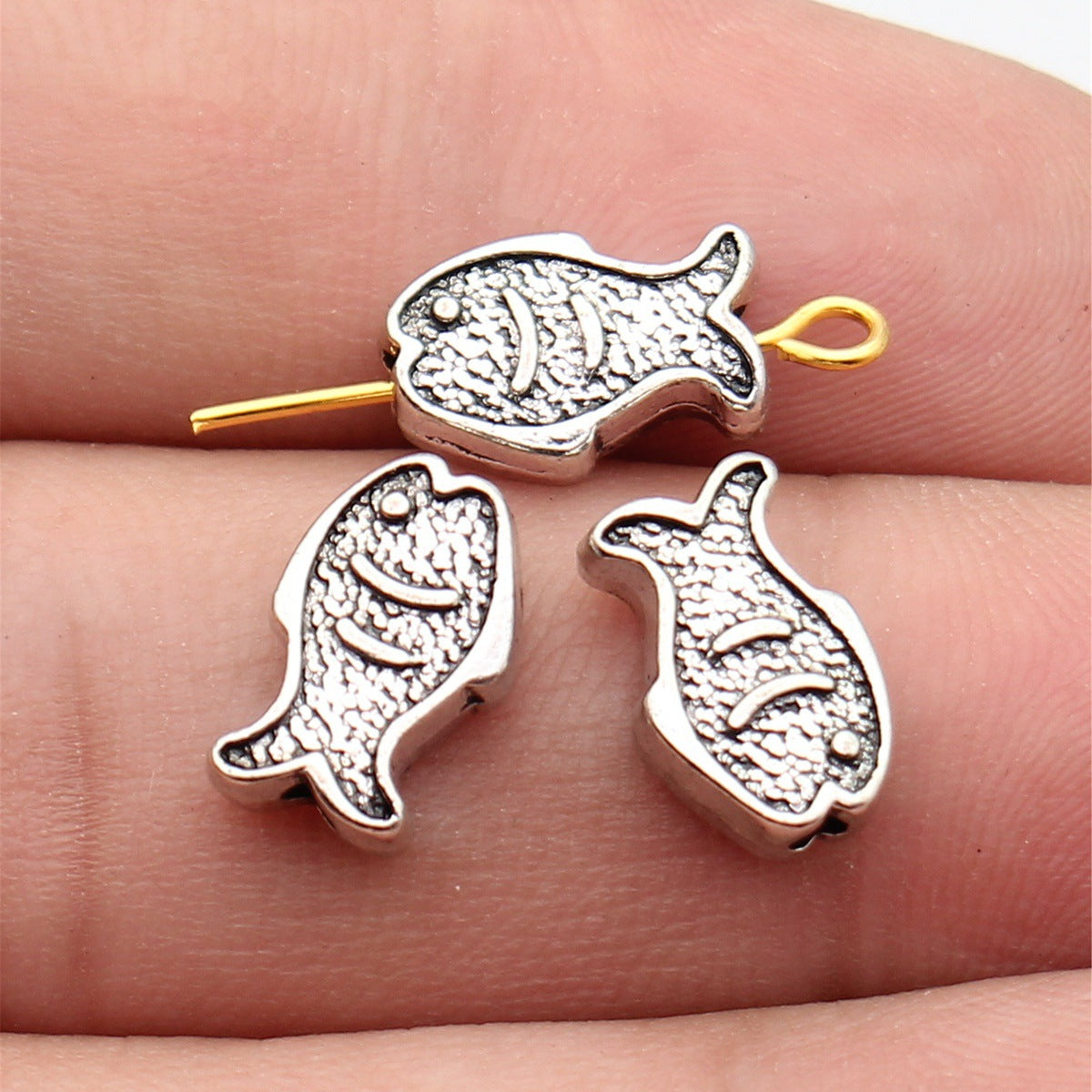 12x8x4.2mm 1.3g Antique Silver Zinc Alloy Double Sided Fish Loose Metal Beads for DIY Jewelry Making