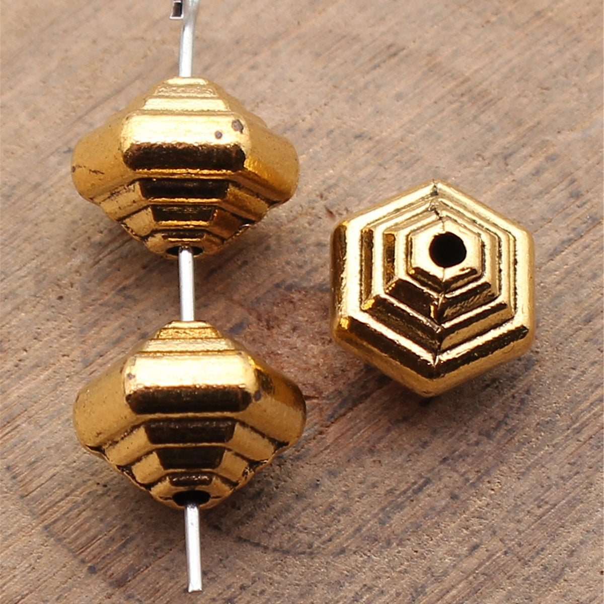 9.6x9.6x8.2mm 2.2g Antique Gold Zinc Alloy Layered Hexagon Loose Metal Beads for Bracelet DIY Jewelry Making