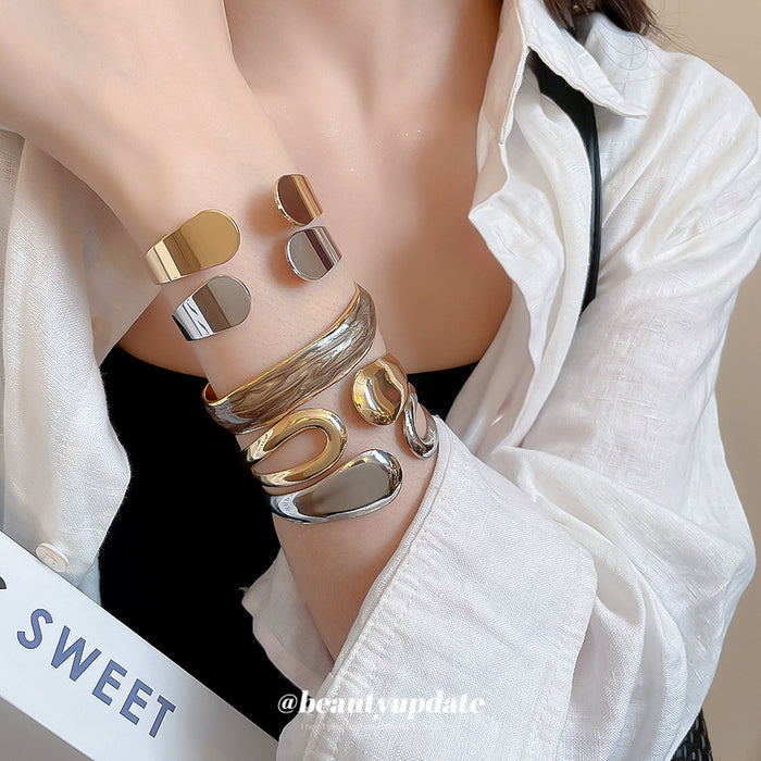 Open Metal Cuff Bracelets Teardrop Plain Wood Grain Five