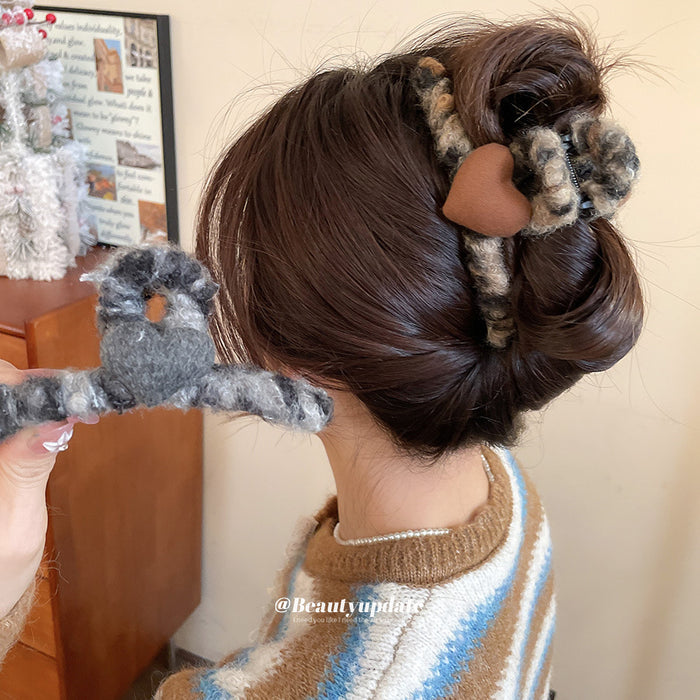 Fuzzy Yarn Leopard Claw Clip Brown Fabric Heart Accent