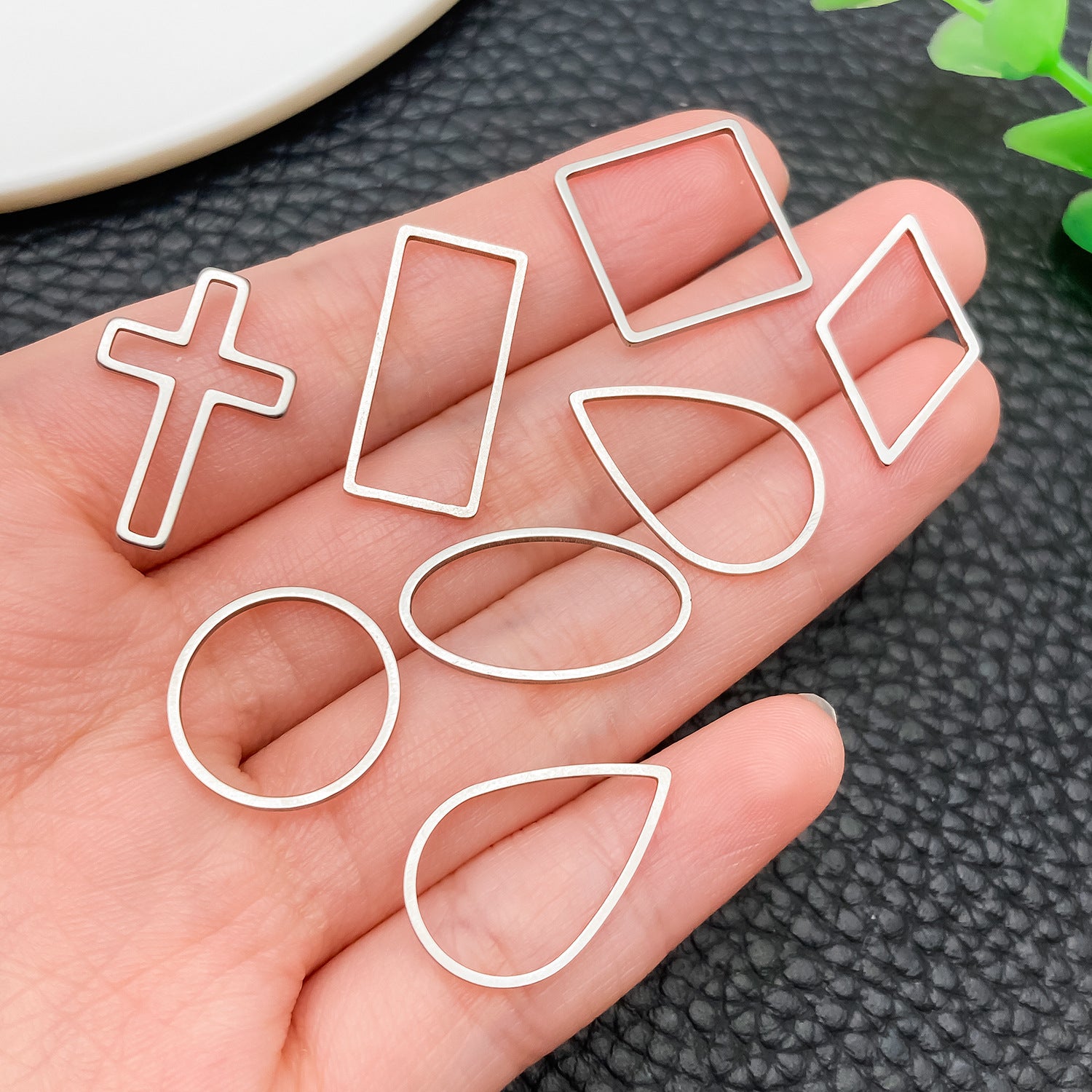 Stainless Steel Heart Charm Pendants for DIY Jewelry Accessories