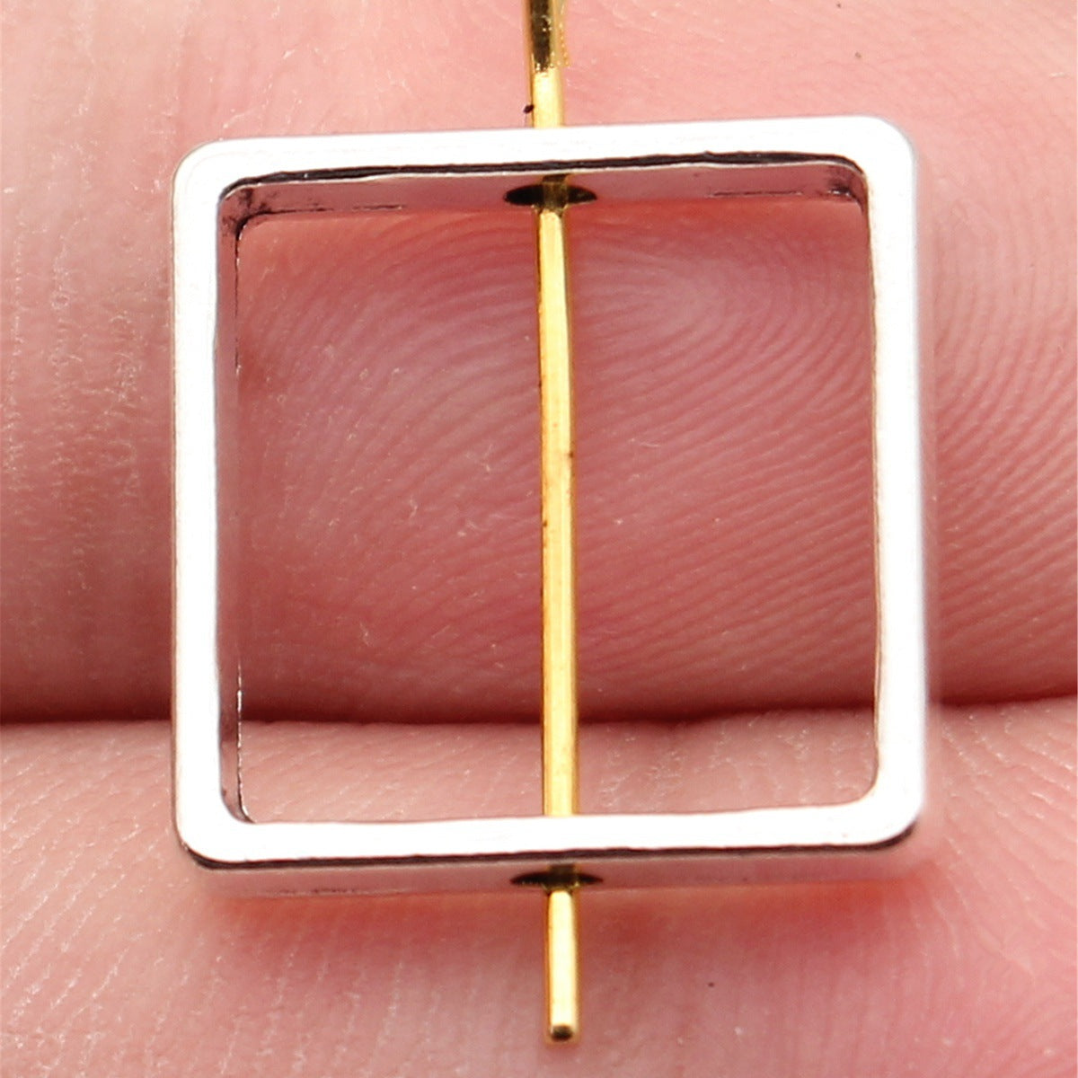 15x15mm 1.4g Multicolor Zinc Alloy Geometric Hollow Square Frame Loose Metal Beads for Jewelry Making