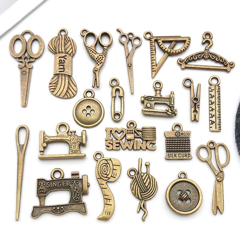 Vintage Zinc Alloy Sewing Machine Charm Pendant for DIY Keychain Bracelet Necklace