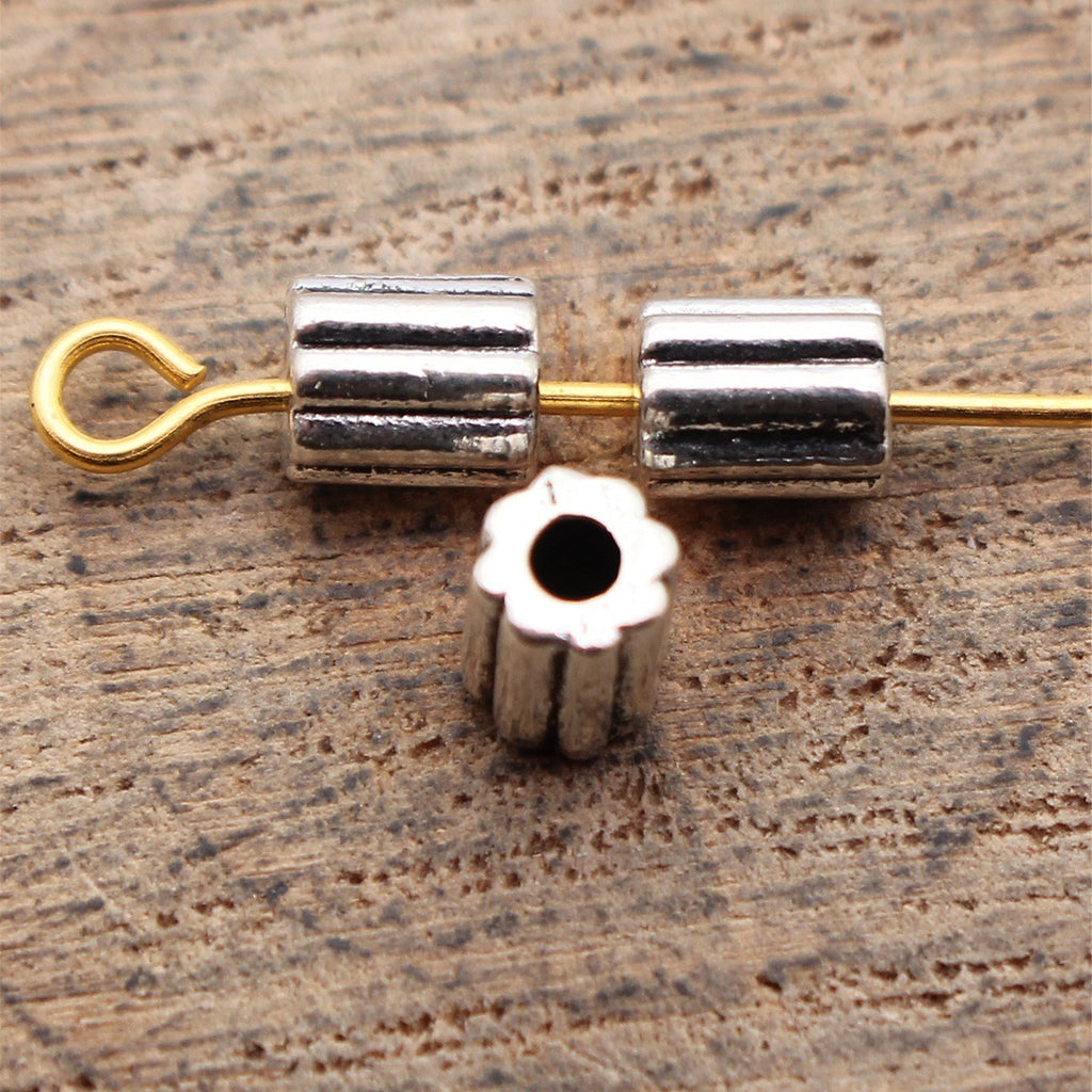 5.3x4x4mm 0.32g Antique Silver Tone Zinc Alloy Side Flower Tube Loose Metal Beads for DIY Jewelry
