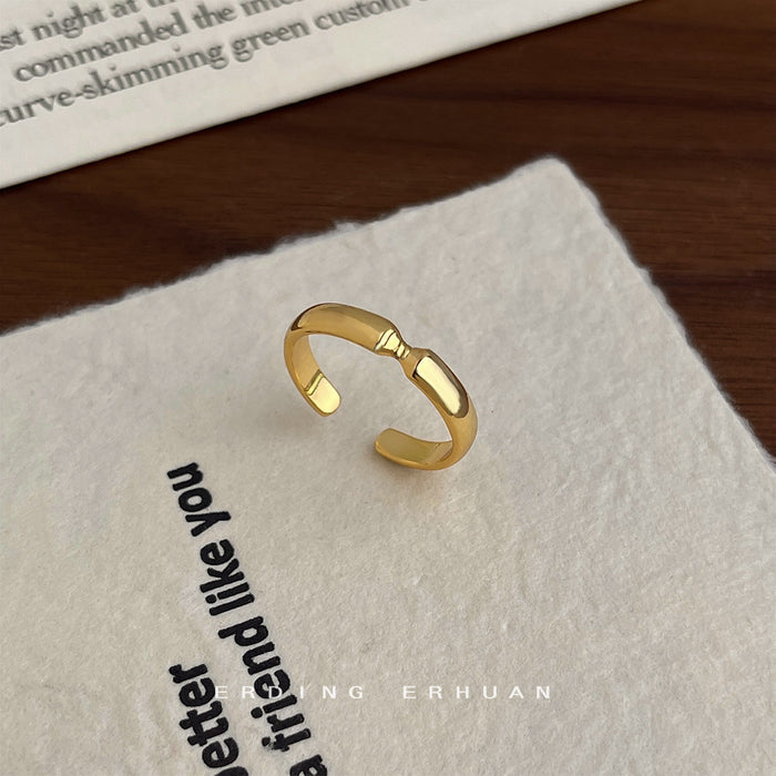 Gold Open Adjustable Ring Smooth Band Pinch Detail