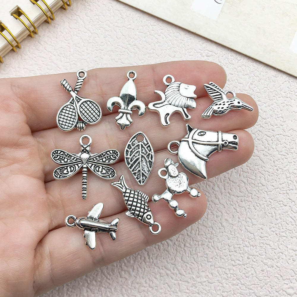 Zinc Alloy Dragonfly Snake Cow Horse Bear Deer Charm Pendant for DIY Keychain Jewelry Making