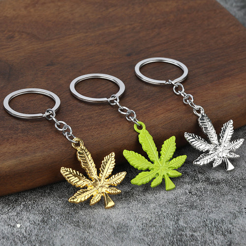 Minimalist Maple Leaf Zinc Alloy Keychain Pendant Accessory