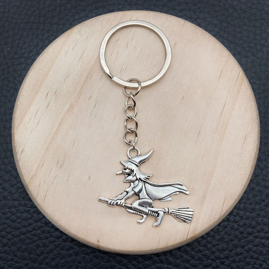 Antique Silver Zinc Alloy Halloween Spider Skull charm pendants for DIY bracelets necklaces