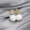 White Pom