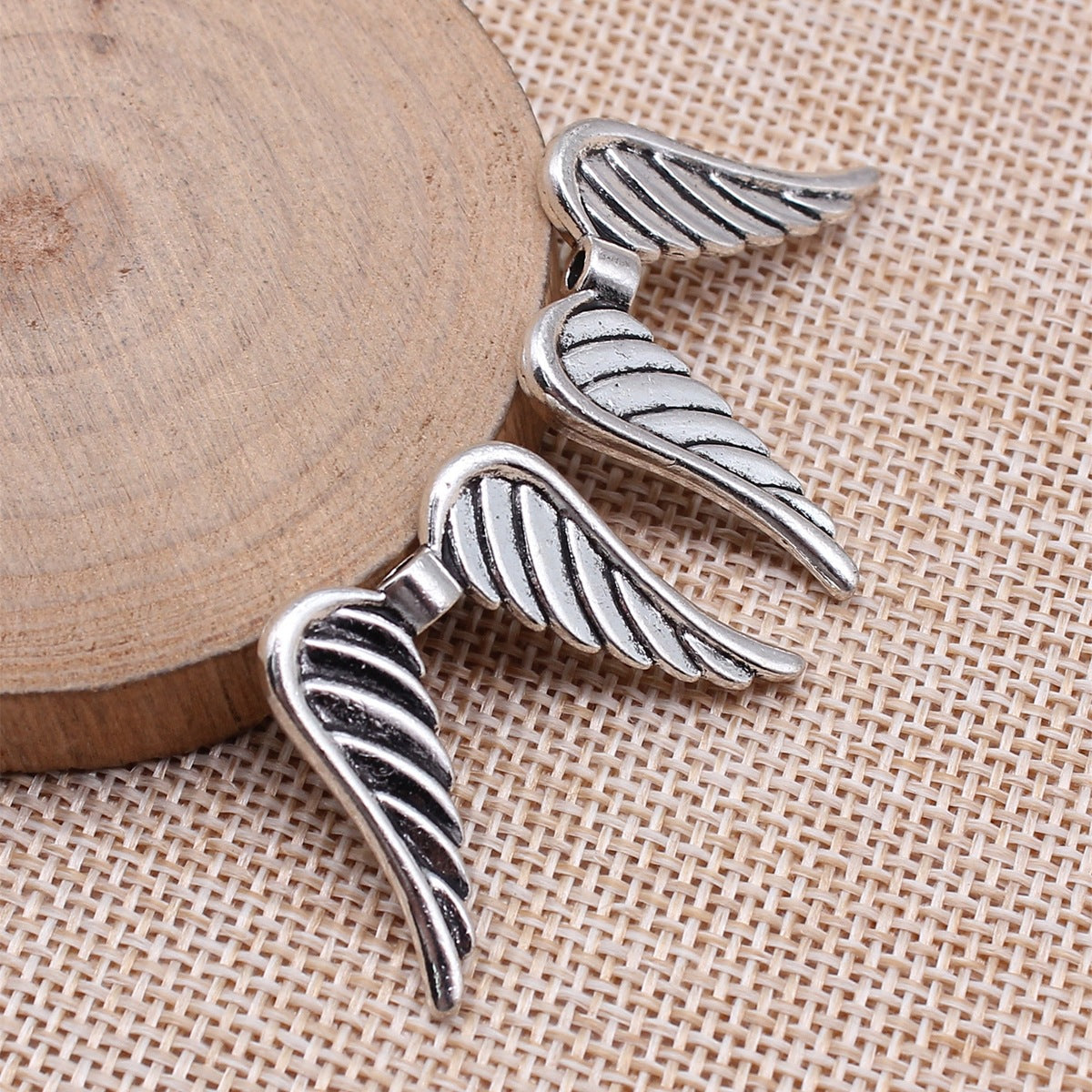 23x32mm 4.2g Antique Silver Zinc Alloy Angel Wing Loose Metal Beads for Bracelet DIY Jewelry Making