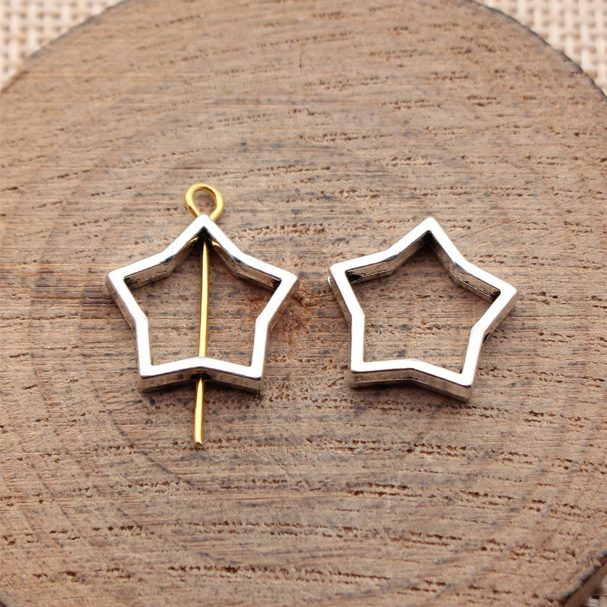 15x15x3.2mm 1g Antique Silver Zinc Alloy Five Point Star Spacer Beads for Bracelet Jewelry Making