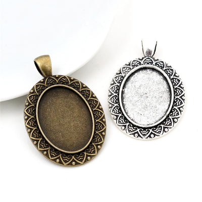 Leaf Scroll Oval Pendant Tray grouped style comparison