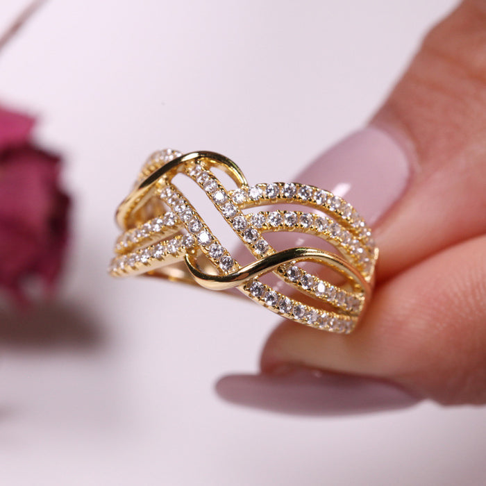 Interlaced Wave Clear Stone Wide Ring In Polished Gold Tone