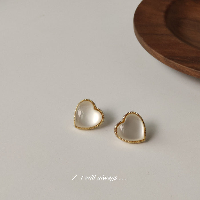 Gold Heart Cat Eye Stud Earrings Rope Bezel Cream Stone