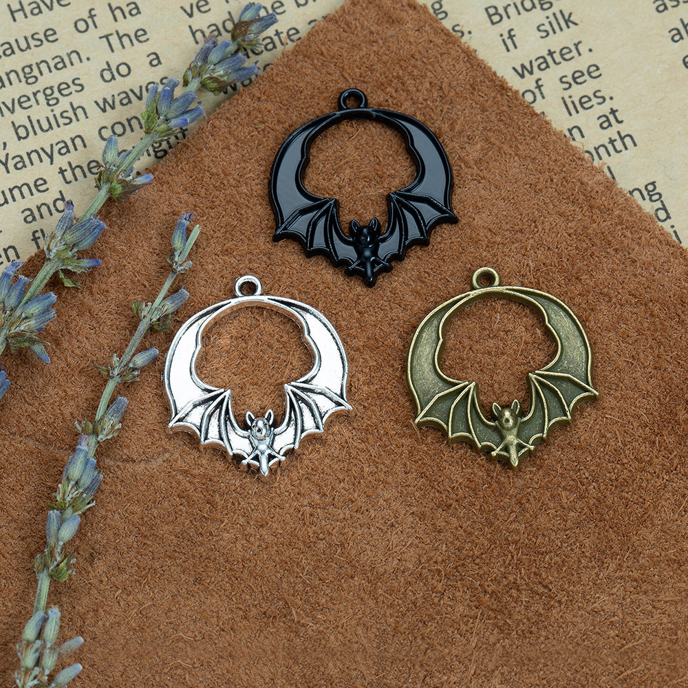 28x24mm Skull Bat Alloy Charm Pendant