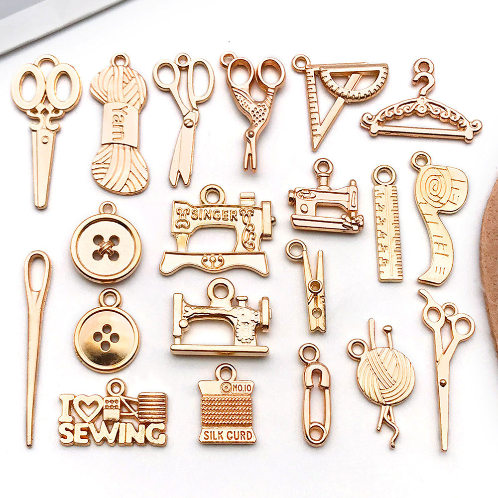 Antique Zinc Alloy Sewing Machine Charm Pendant for DIY Bracelet Necklace and Keychain Jewelry