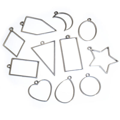 钢色镂空几何吊坠框 displayed assortment on a white background