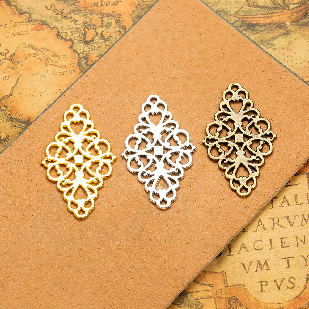 Vintage 42x25mm Hollow Diamond Alloy Charm Pendant