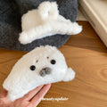 White Plush Seal Face Hair Claw Clip Soft Cartoon Grip view 4
