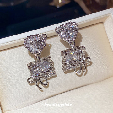 Geometric Crystal Bow Stud Earrings Statement Jewelry Design