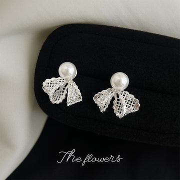 Silver Lace Bow Pearl Micro-Set Zircon Stud Earrings