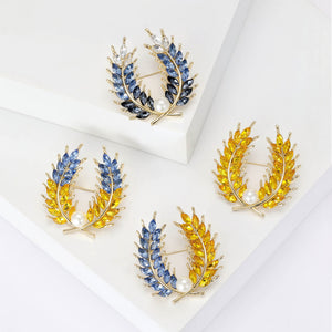 Gold-Tone Wheat Wreath Brooch with Blue and Yellow Crystals, Faux Pearl