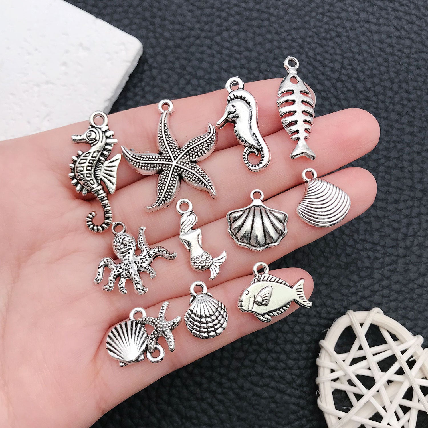 Antique Zinc Alloy Seahorse Starfish Turtle Charm Pendant for Bracelet Jewelry