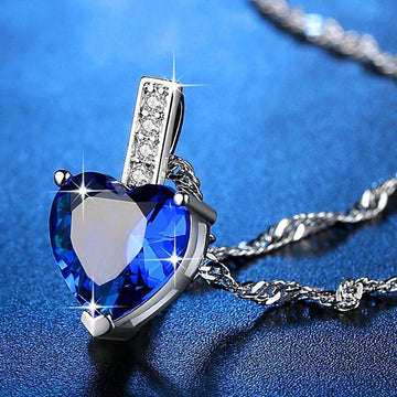 Silver Tone Heart Stone Pendant Necklaces In Three Colors