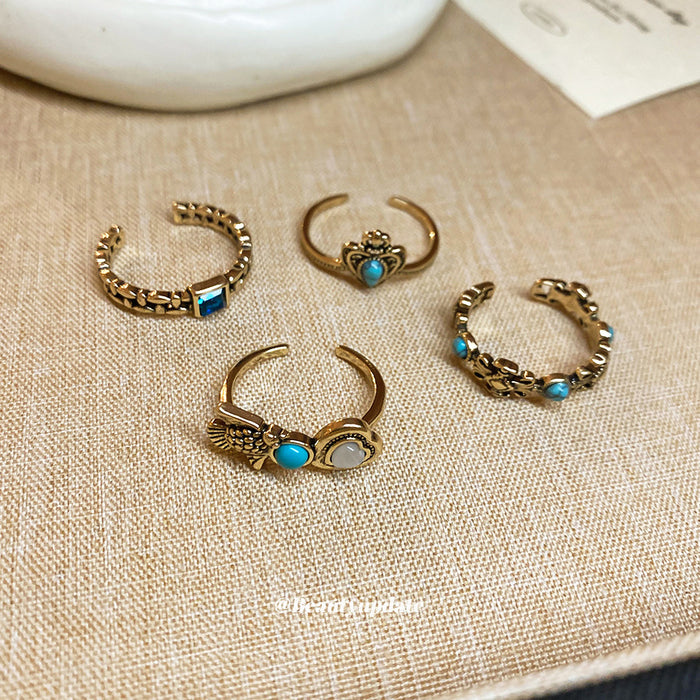 Gold Vintage Open Ring Square Blue Crystal Chain Band