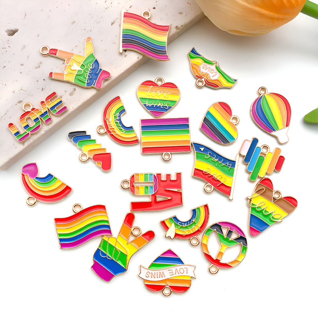 Colorful Enamel Zinc Alloy Rainbow Heart Charm Pendant for Bracelet Necklace DIY