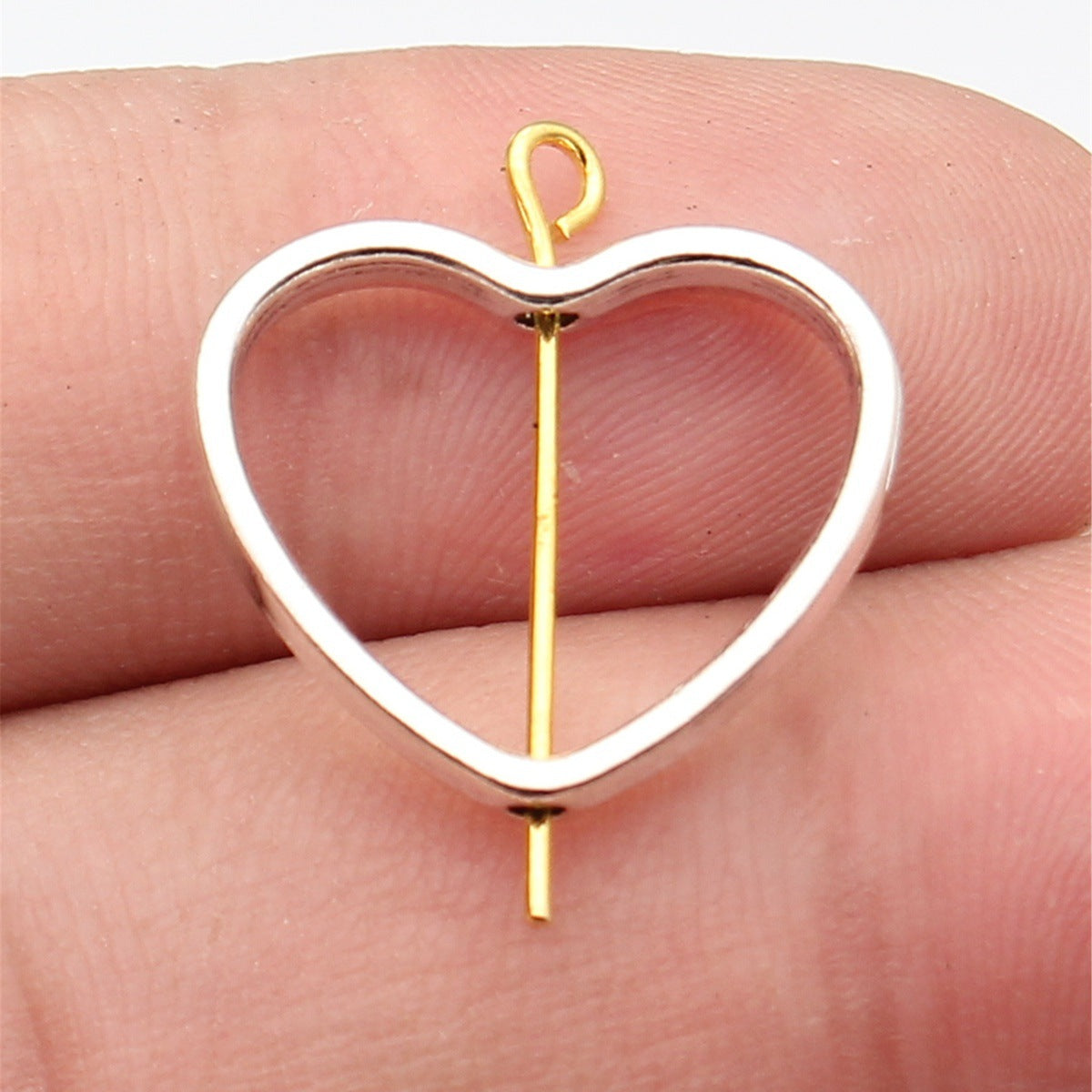 20x17mm 1.4g Multicolor Zinc Alloy Geometric Hollow Heart Frame Loose Metal Beads for Bracelet DIY