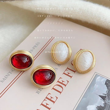 Gold-Rim Oval Cabochon Stud Earrings Red Or Cream Tone