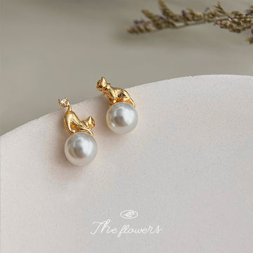 Gold Tone Cat And White Pearl Like Ball Stud Earrings
