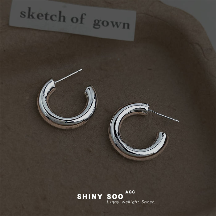 Silver Tone Thick Smooth Hollow Hoop Stud Earrings Pair
