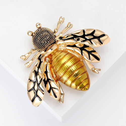 Alternate display view of 金色黄珐琅大蜜蜂胸针 on a light background