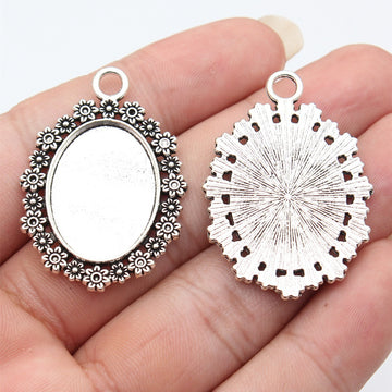 Daisy Oval Cabochon Tray In Antique Bronze And Antique Silver For Jewelry Making