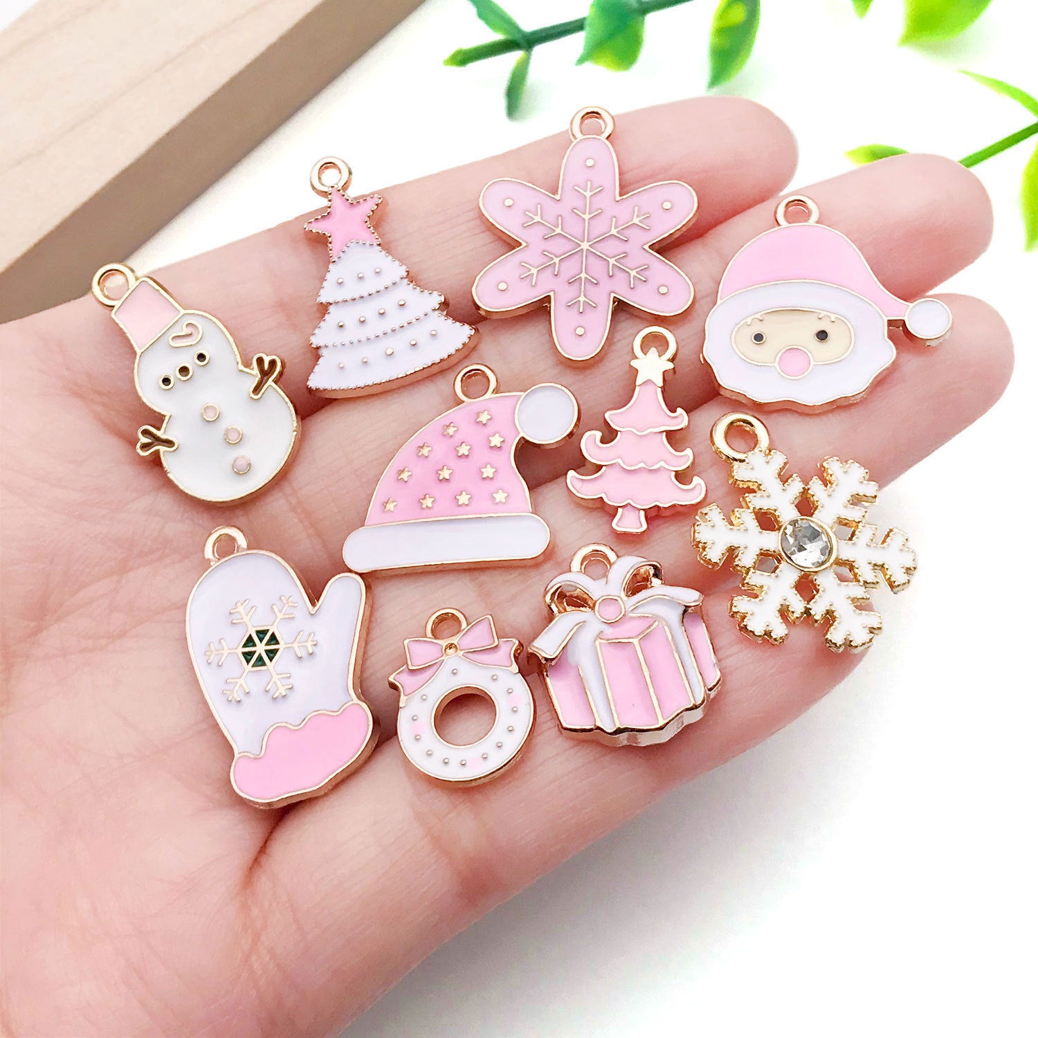 Pink White Enamel Zinc Alloy Santa Snowflake Gift Box Snowman Charm Pendant for Bracelets