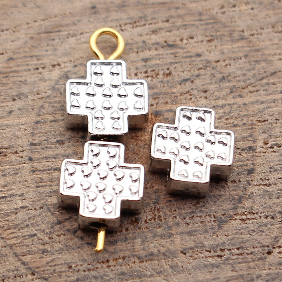 7.9x7.9x3.4mm 0.74g White K Color Zinc Alloy Heart Cross Loose Metal Beads for Bracelet Jewelry Making