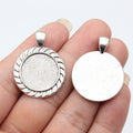 Rope Border Round Pendant Setting 20mm in Two Finishes view 1