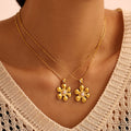 Flower Pendant Necklace Imitation Pearl Stainless Steel Chain view 2