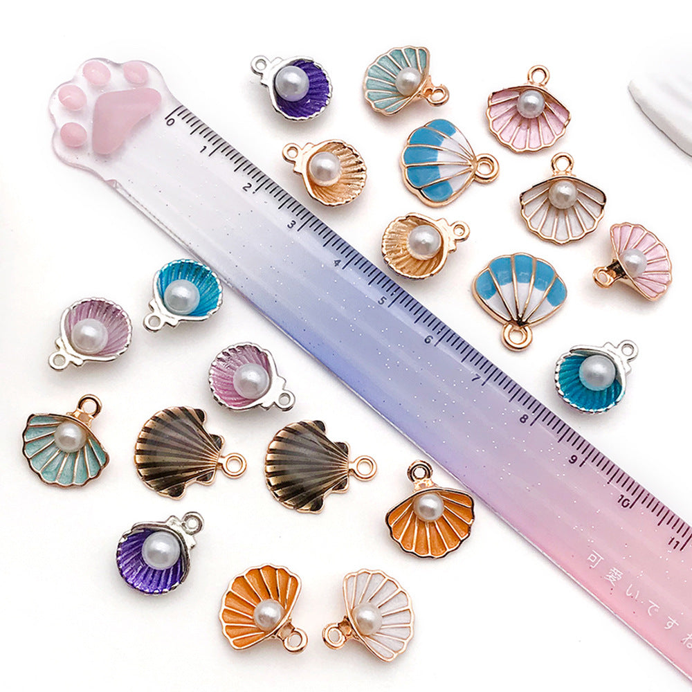 Enamel Zinc Alloy Scallop Shell Pearl Charm Pendant for Necklaces and Bracelets