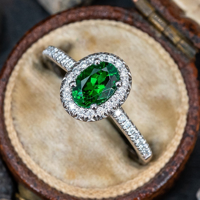 Green Oval Solitaire Halo Slim Ring In Silver Tone