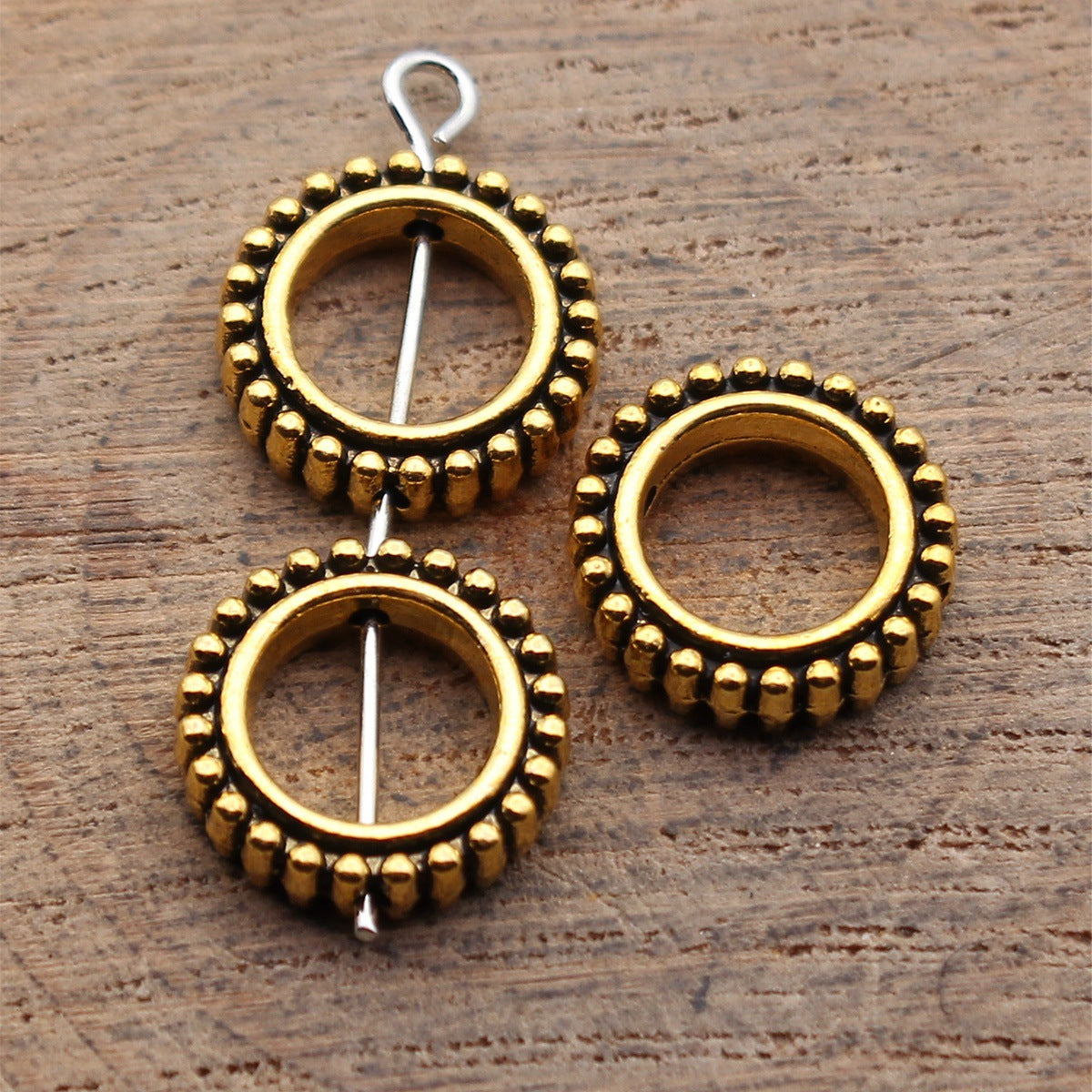 13x13x3.2mm 1.2g Multicolor Zinc Alloy Hollow Round Loose Metal Beads for Bracelet Necklace Jewelry Making
