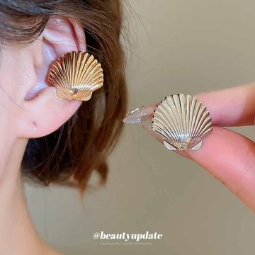 Ridged Seashell Metal Single Ear Clips in Gold and Silver