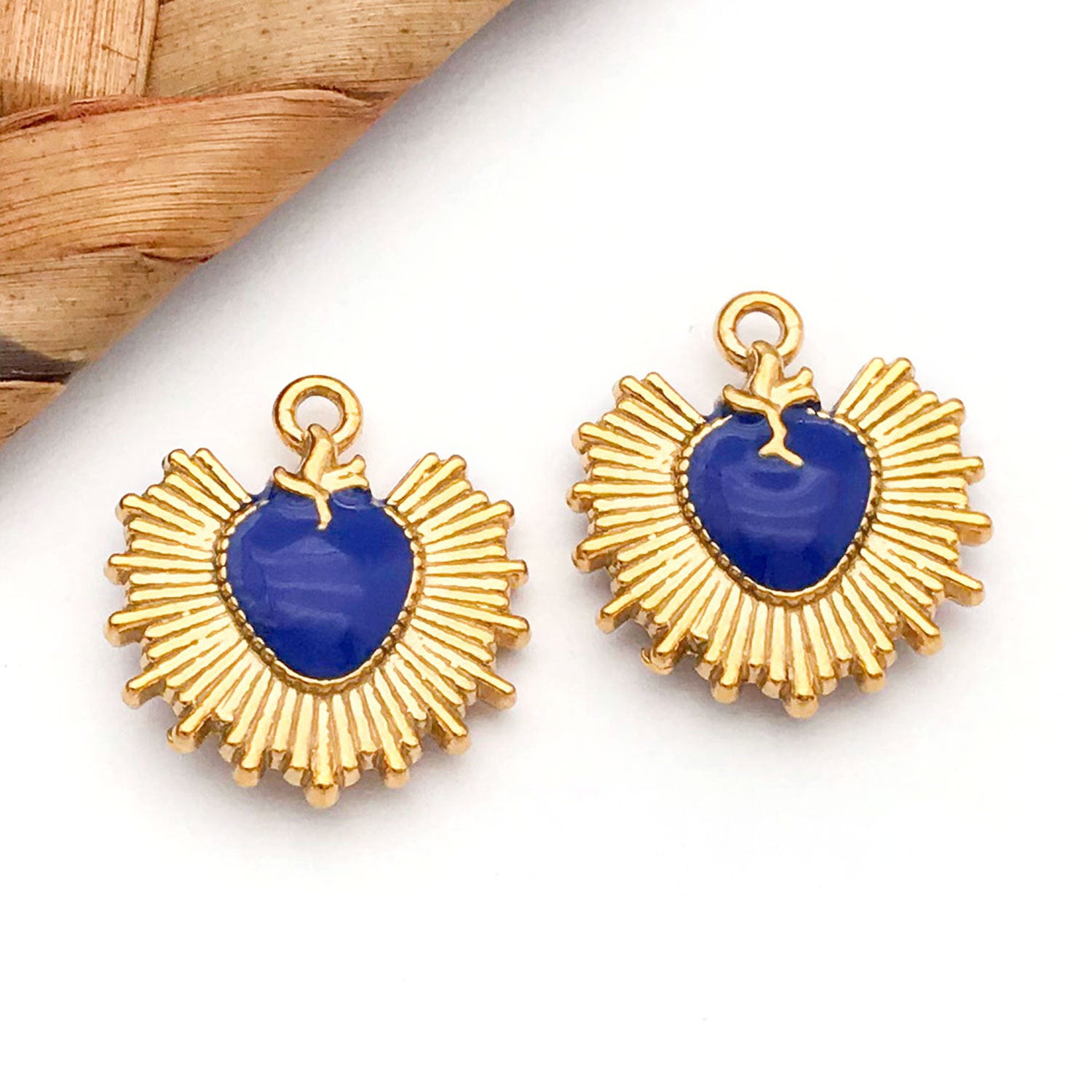 Gold Plated Stainless Steel Enamel Radiant Heart Double Sided Charm Pendant for DIY Necklaces Jewelry