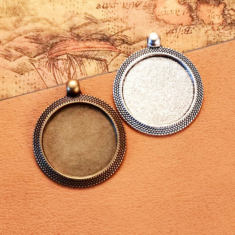 25mm Vintage Ribbed Bezel Pendant Tray