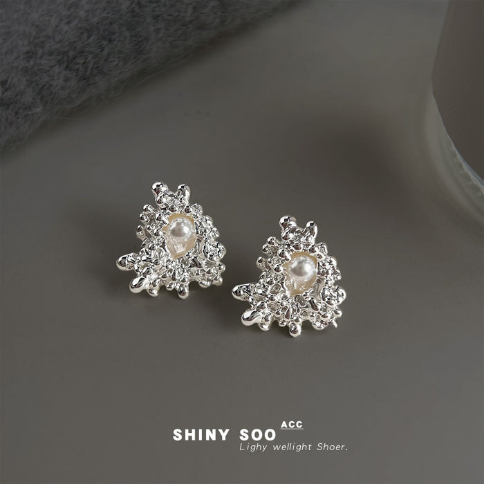 Silver Molten Organic Flower Pearl Center Stud Earrings