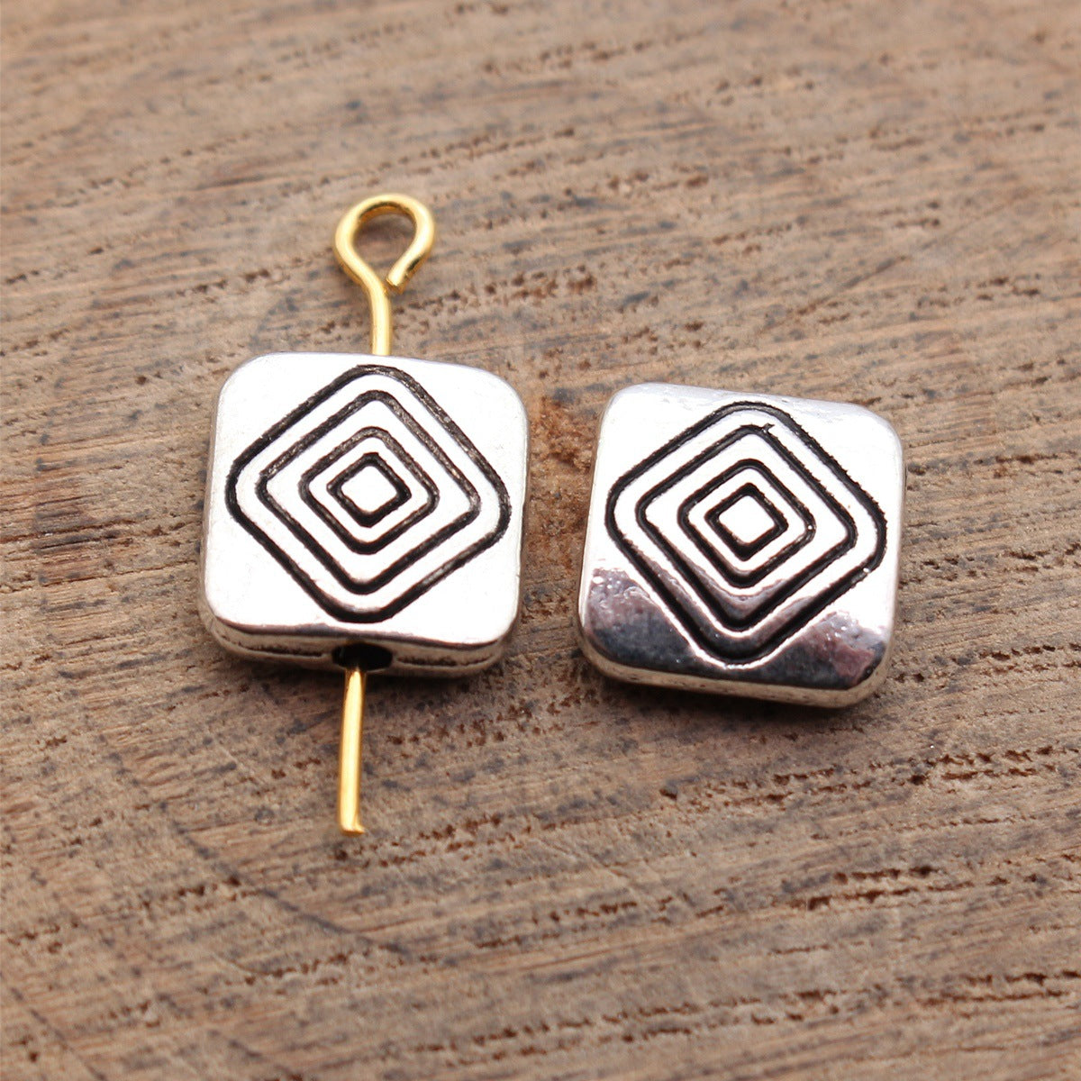 10x10x3.4mm/5.7x5.7x3mm Antique Silver Zinc Alloy Square Pattern Flat Spacer Beads for DIY Bracelet Making